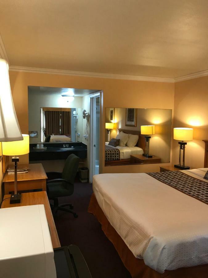 Sands Motel Riverside Eksteriør bilde